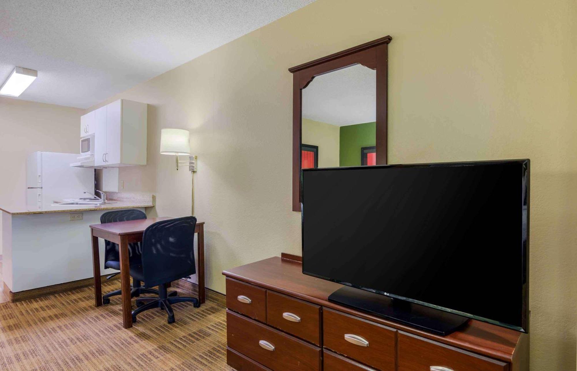 Extended Stay America Select Suites - Atlanta - Alpharetta - Rock Mill Rd Zewnętrze zdjęcie