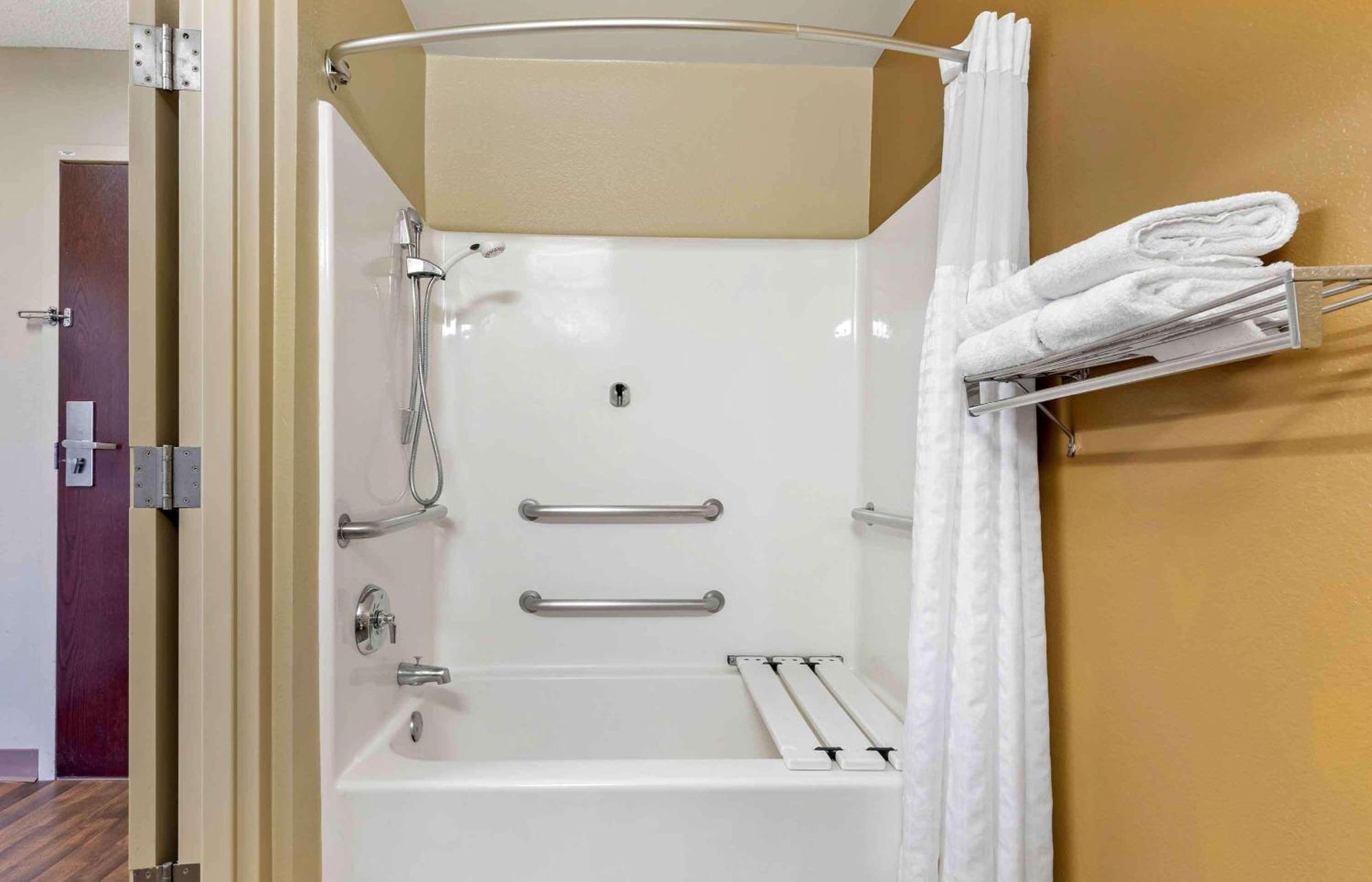Extended Stay America Select Suites - Atlanta - Alpharetta - Rock Mill Rd Zewnętrze zdjęcie