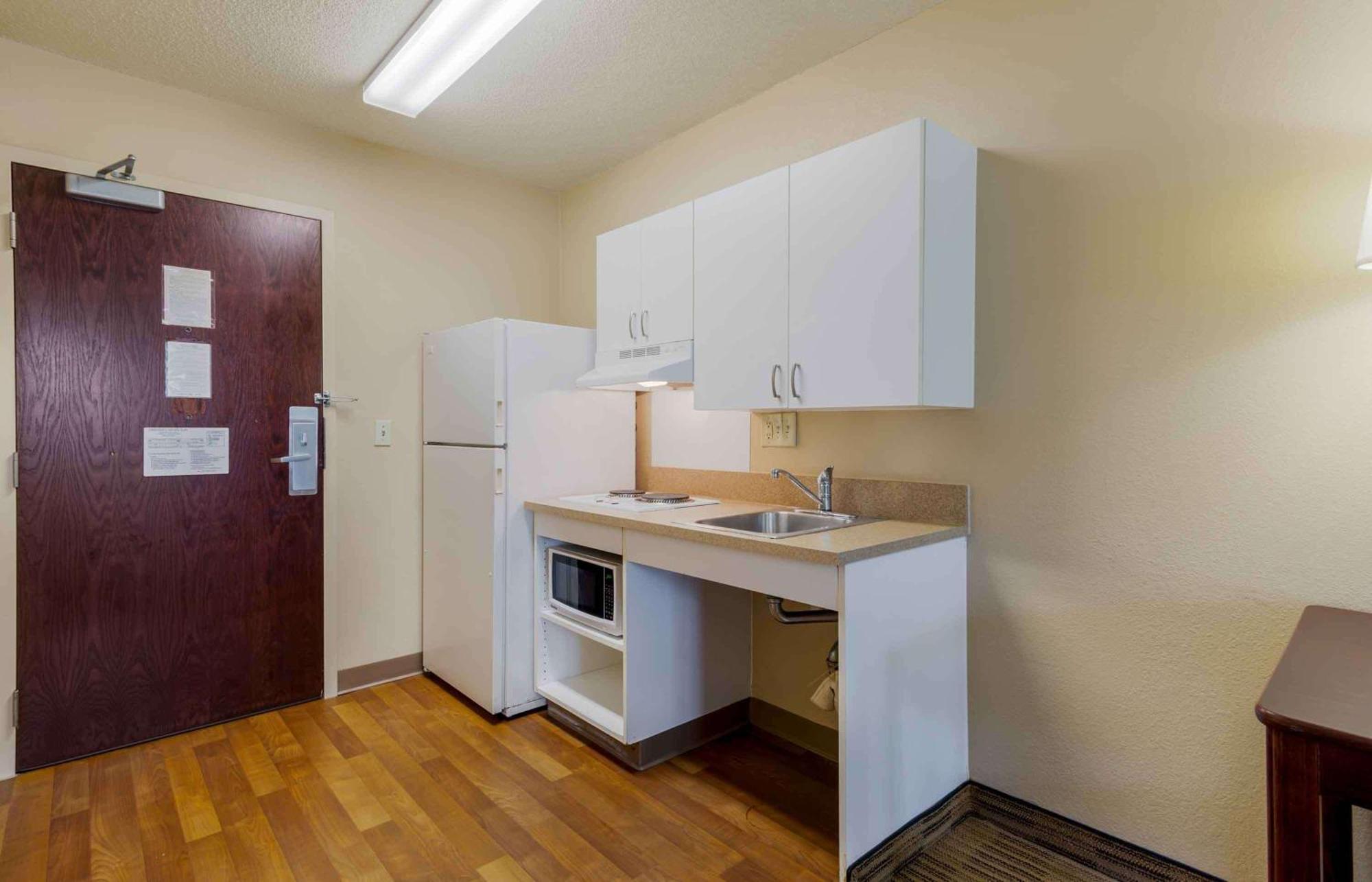 Extended Stay America Select Suites - Atlanta - Alpharetta - Rock Mill Rd Zewnętrze zdjęcie